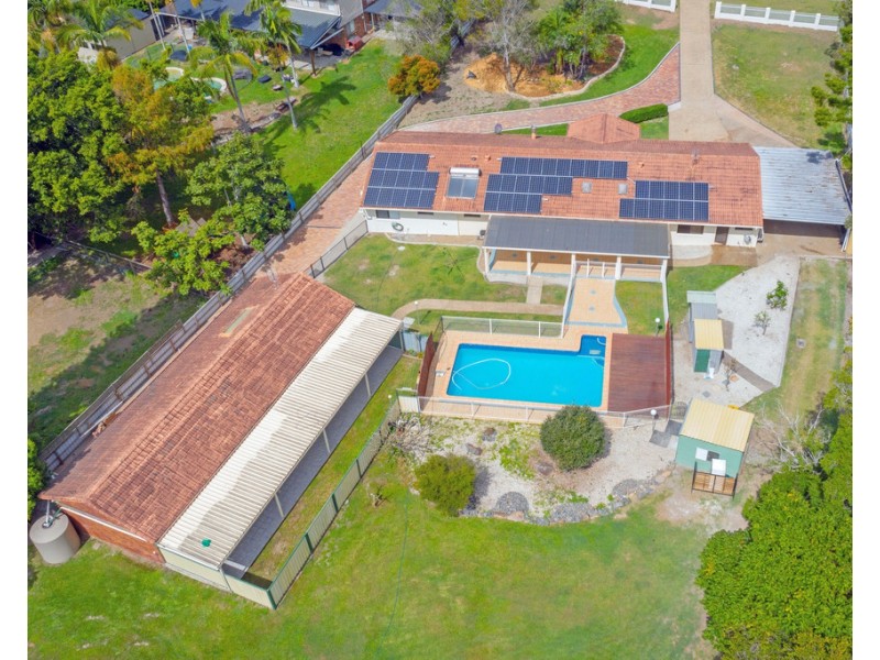 4 Tom Latimer Court, Worongary QLD 4213