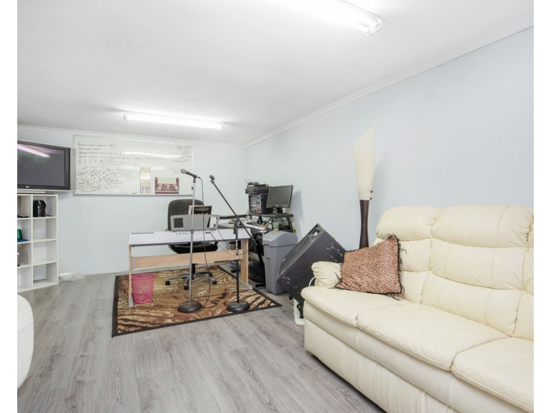 69 Merridown Drive, Merrimac QLD 4226