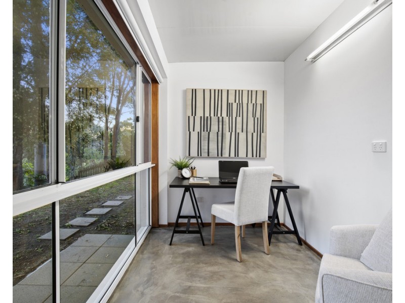 19 Grenaside Court, Robina QLD 4226