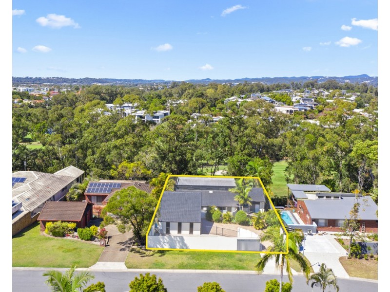 19 Grenaside Court, Robina QLD 4226