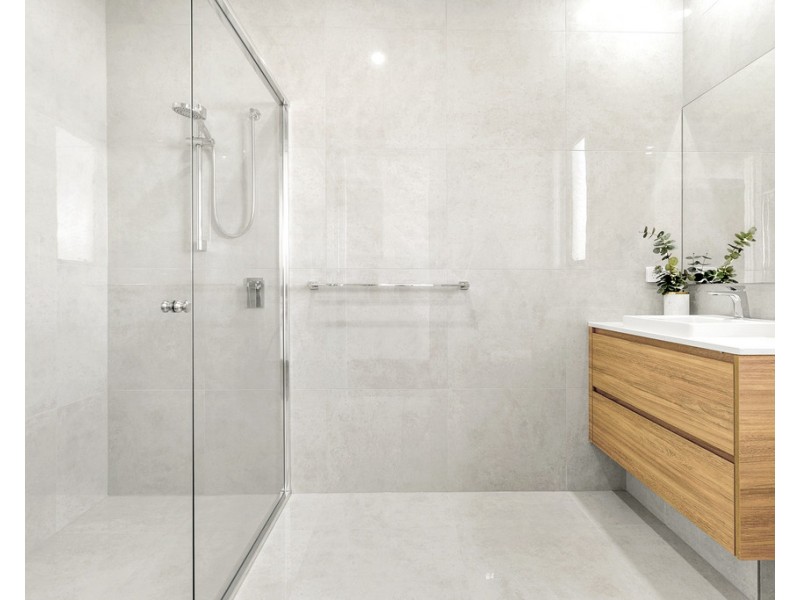 84 Clear Island Road, Broadbeach Waters QLD 4218