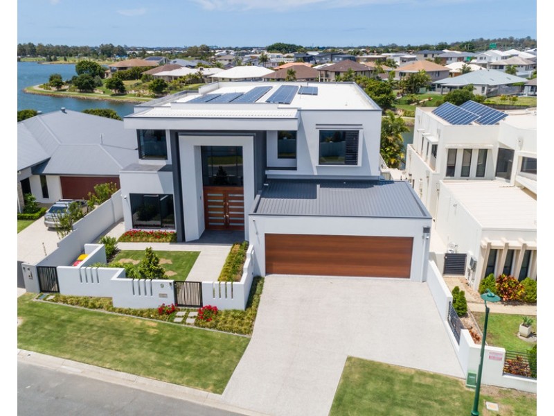 9 Temple Island Circuit, Oxenford QLD 4210