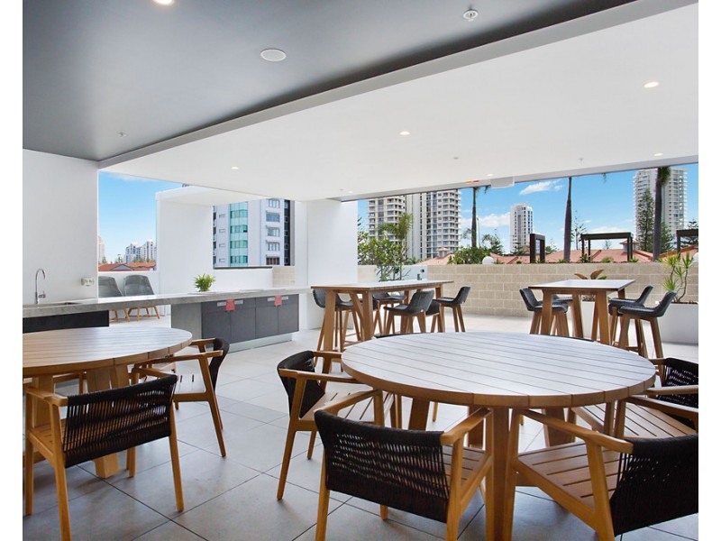 75/31 Queensland Avenue ‘Qube’, Broadbeach QLD 4218