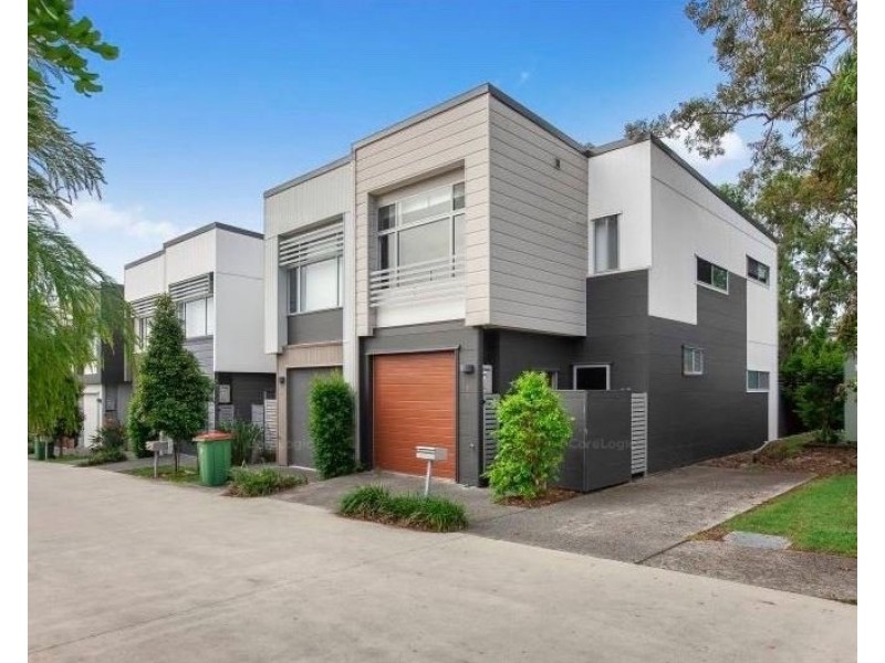 1/460 Pine Ridge Road, Coombabah QLD 4216