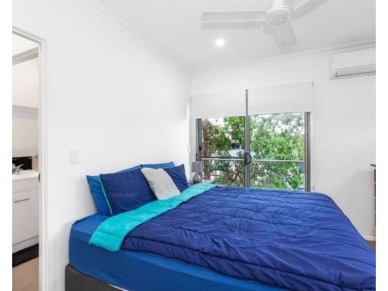 1/460 Pine Ridge Road, Coombabah QLD 4216
