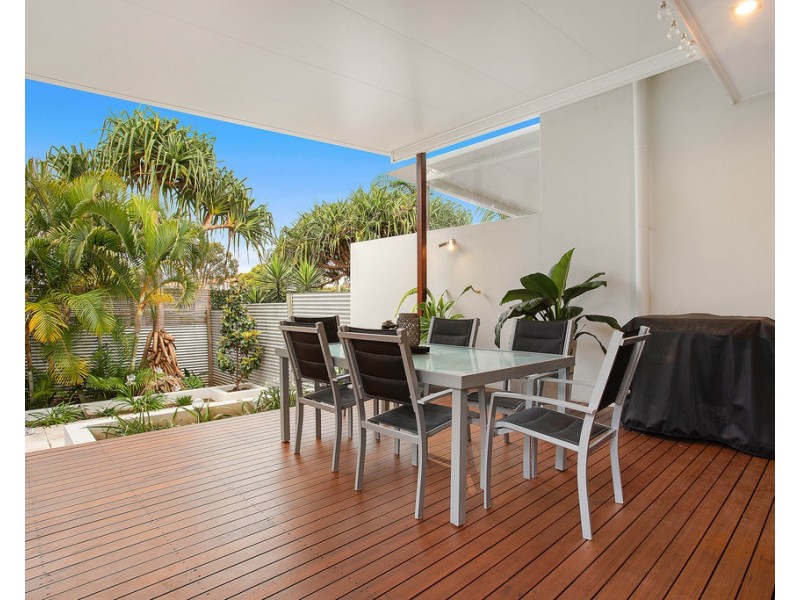 21B Kiers Road, Miami QLD 4220