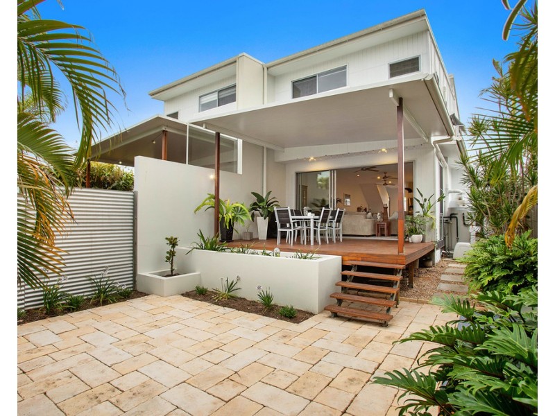 21B Kiers Road, Miami QLD 4220