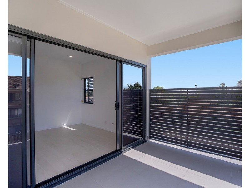 101/41 Milton Avenue, Paradise Point QLD 4216