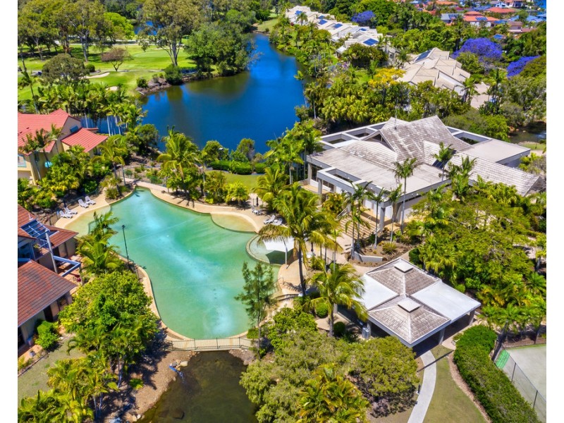 Villa 3 “Portsmouth” 125 Santa Cruz Boulevard, Clear Island Waters QLD 4226