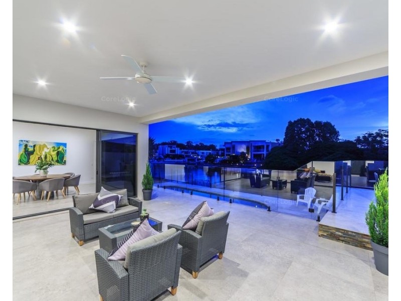 88 Gibraltar Drive, Isle Of Capri QLD 4217