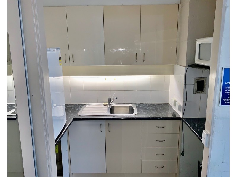 25/2877 Gold Coast Highway, Surfers Paradise QLD 4217