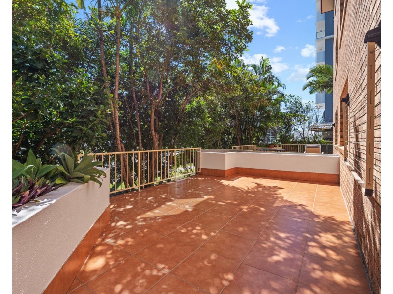 5/1251 Gold Coast Hwy, Palm Beach QLD 4221