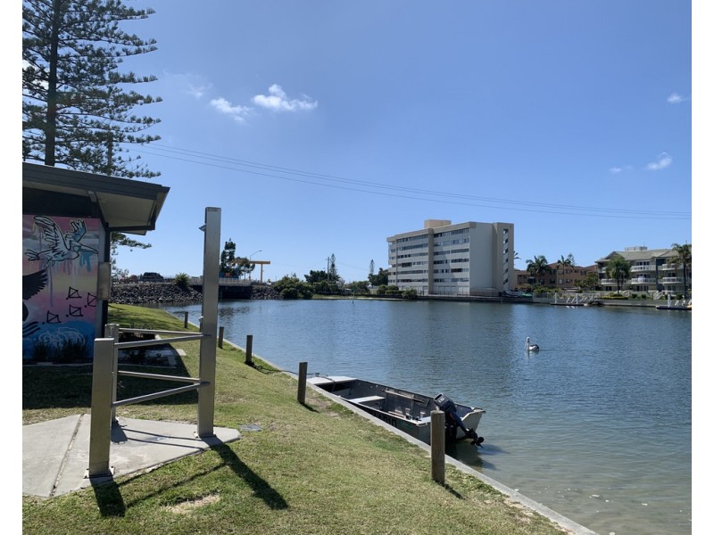 7/554 Marine Parade, Biggera Waters QLD 4216