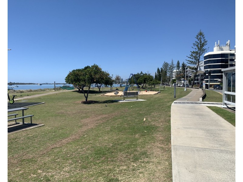 7/554 Marine Parade, Biggera Waters QLD 4216