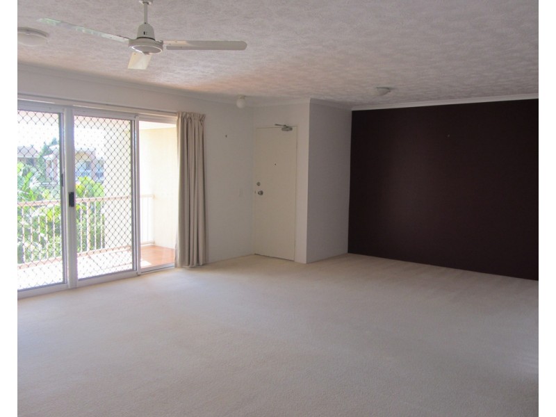 22/8 Dalpura Street, Chevron Island QLD 4217