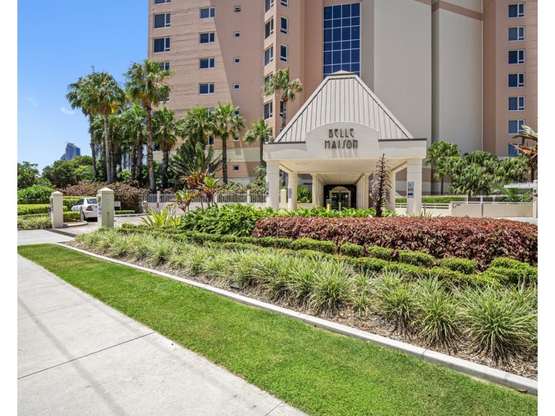 33/129 Surf Parade, Broadbeach QLD 4218