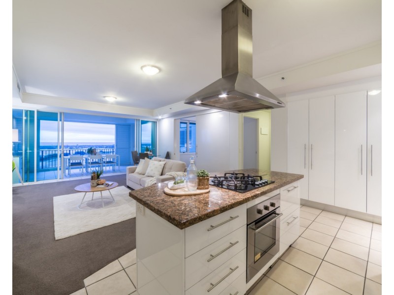 64/326-342 Marine Parade, Labrador QLD 4215