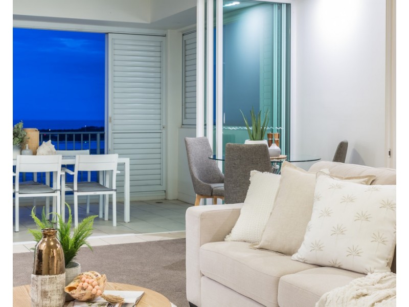 64/326-342 Marine Parade, Labrador QLD 4215