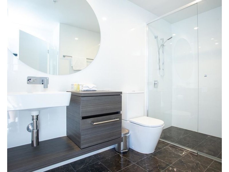 Broadbeach QLD 4218