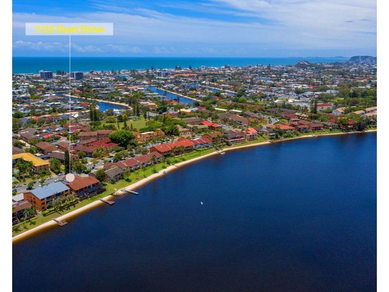 7/25 Duet Drive, Mermaid Waters QLD 4218