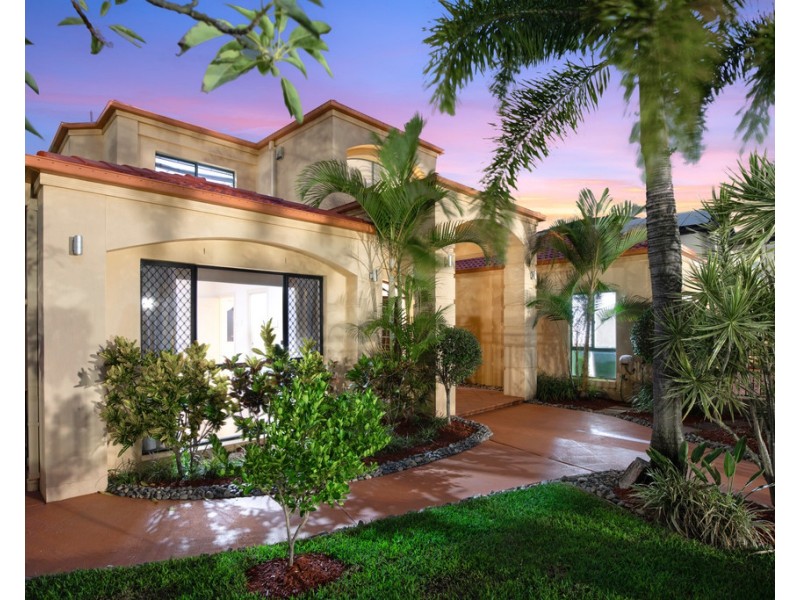 25 Clear Water Bay Avenue, Clear Island Waters QLD 4226