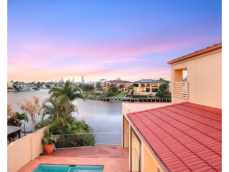 25 Clear Water Bay Avenue, Clear Island Waters QLD 4226