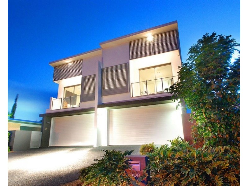 36A Albion Avenue, Miami QLD 4220