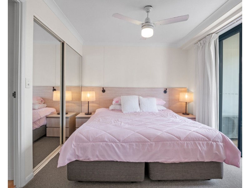 252/99 Griffith Street, Coolangatta QLD 4225