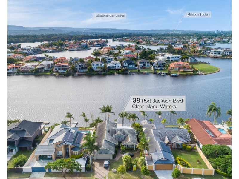 38 Port Jackson Boulevard, Clear Island Waters QLD 4226