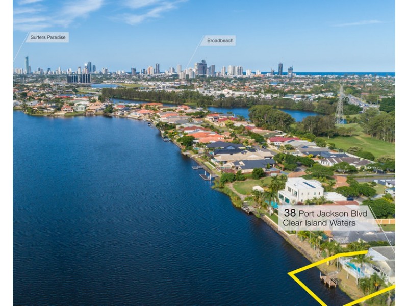 38 Port Jackson Boulevard, Clear Island Waters QLD 4226