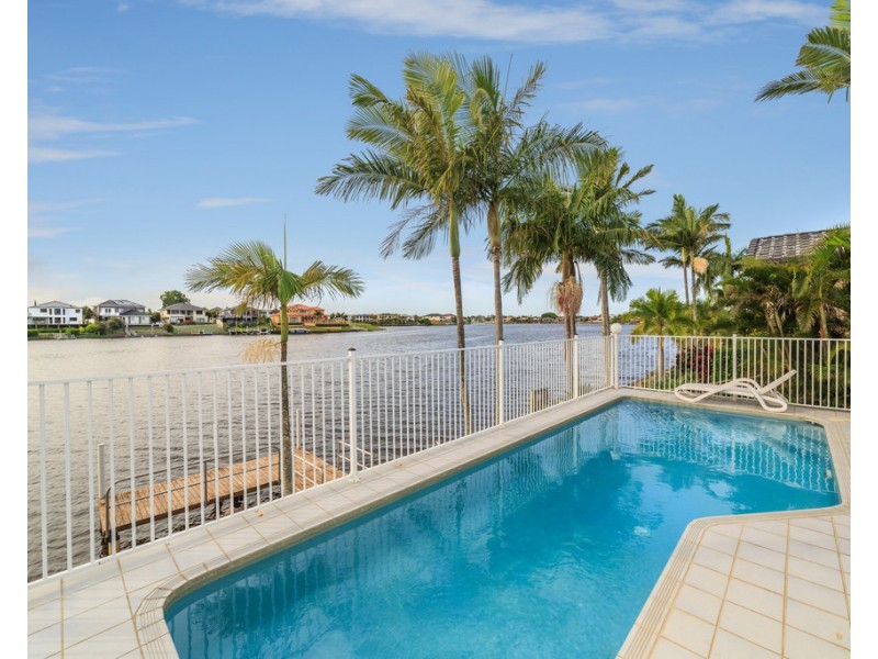 38 Port Jackson Boulevard, Clear Island Waters QLD 4226