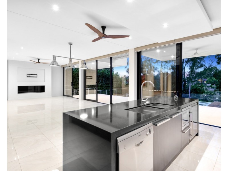 4012 Quayside, Benowa QLD 4217