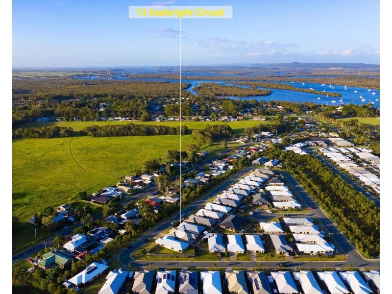 13 Seabright Circuit, Jacobs Well QLD 4208