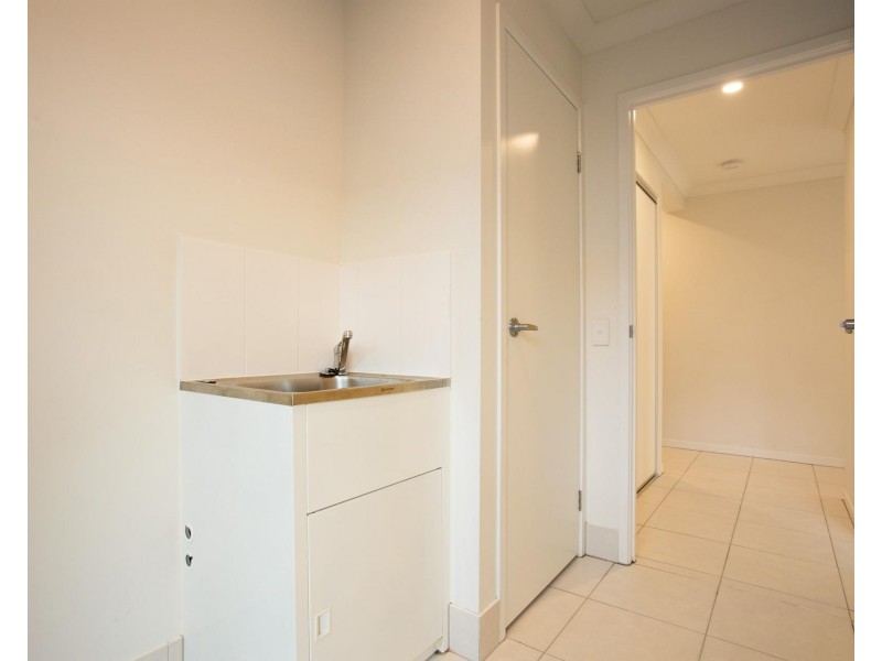 13 Seabright Circuit, Jacobs Well QLD 4208