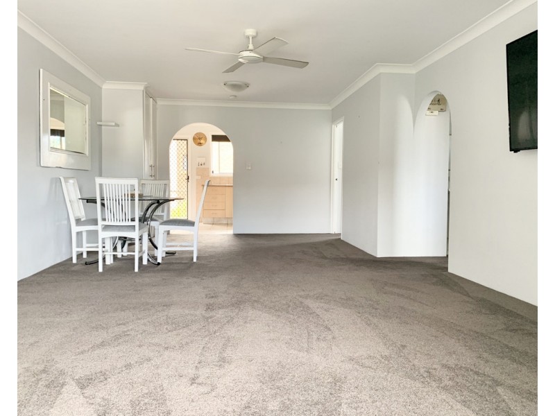 6/10 Christina Court, Mermaid Waters QLD 4218