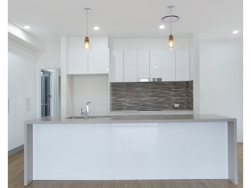 1/16 Kallay Street, Miami QLD 4220