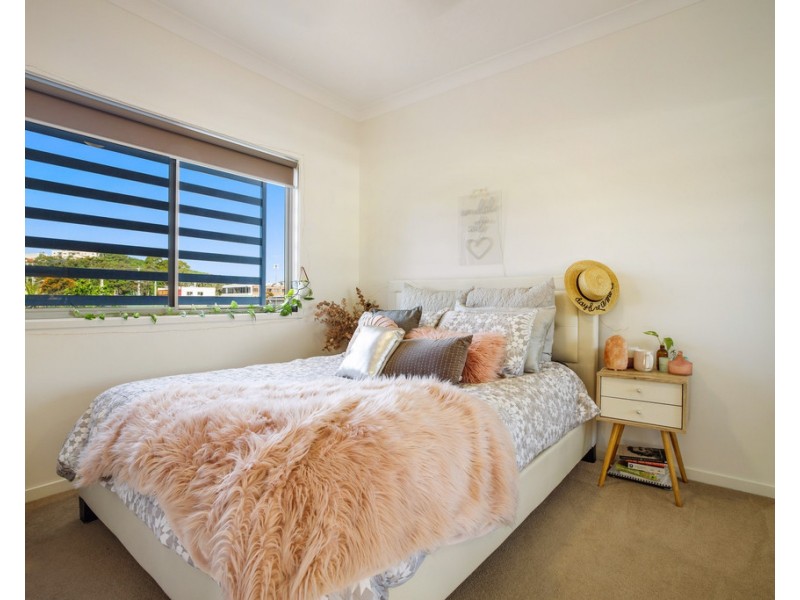 1/16 Kallay Street, Miami QLD 4220