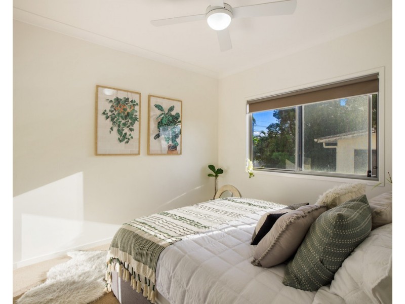 1/16 Kallay Street, Miami QLD 4220