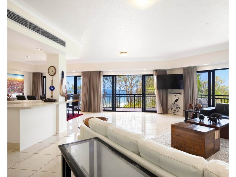 C7/1 Great Hall Drive, Miami QLD 4220