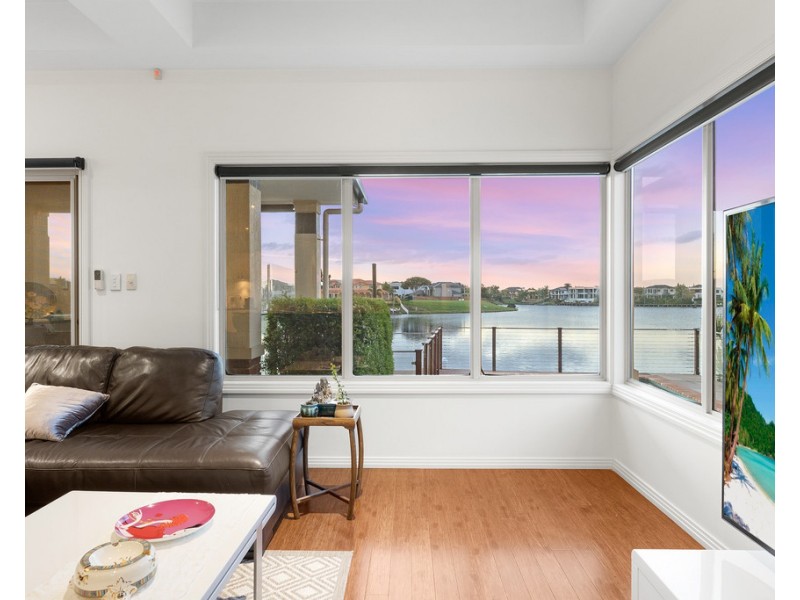 48 Port Jackson Boulevard, Clear Island Waters QLD 4226
