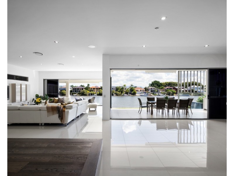 45 Sir Bruce Small Boulevard, Benowa Waters QLD 4217