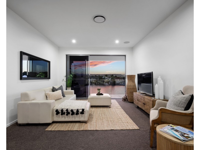 45 Sir Bruce Small Boulevard, Benowa Waters QLD 4217