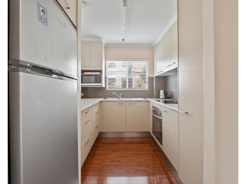 4/88 Sarawak Avenue, Palm Beach QLD 4221