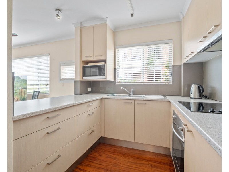 4/88 Sarawak Avenue, Palm Beach QLD 4221