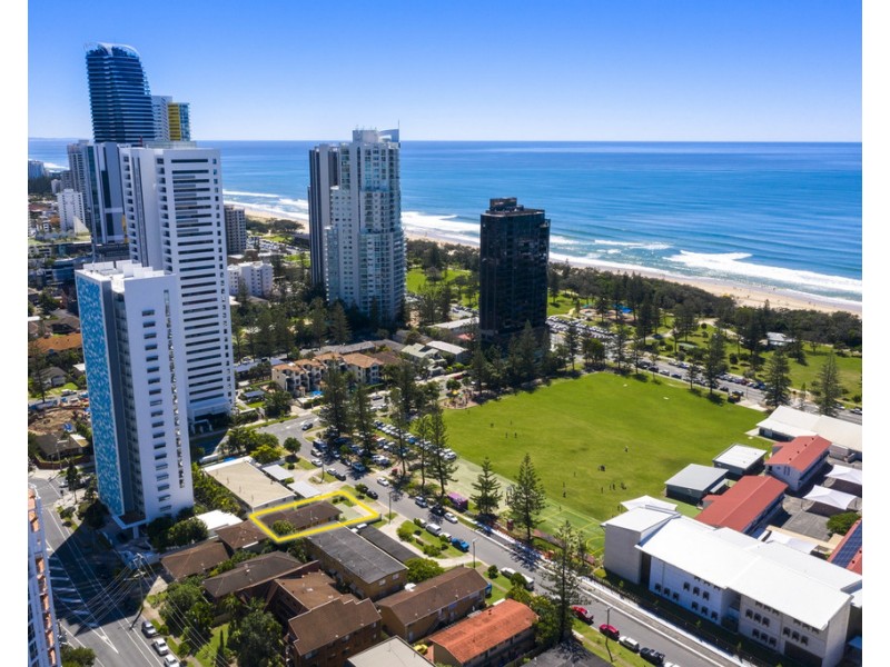1,2,3 and 4/20 Mary Avenue, Broadbeach QLD 4218