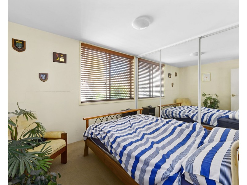 1,2,3 and 4/20 Mary Avenue, Broadbeach QLD 4218