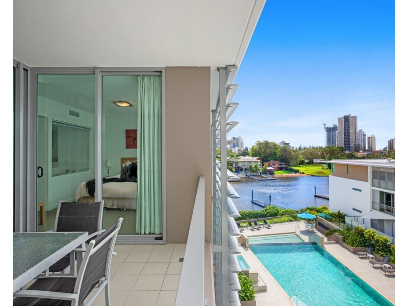 2311/33 T E Peters Drive ‘Freshwater Point’, Broadbeach Waters QLD 4218