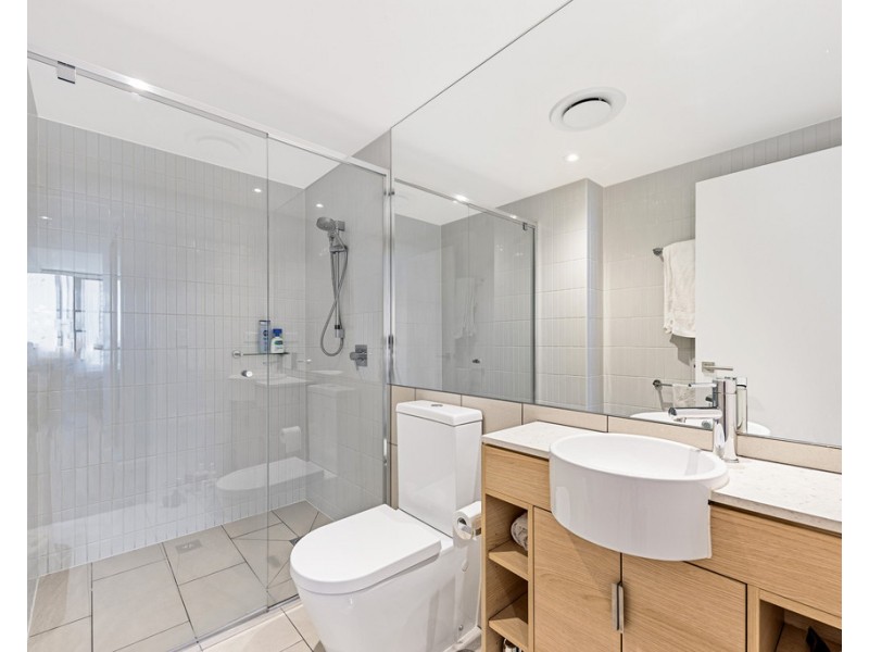 904 Avani 2663 Gold Coast Highway, Broadbeach QLD 4218