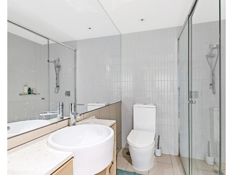 904 Avani 2663 Gold Coast Highway, Broadbeach QLD 4218