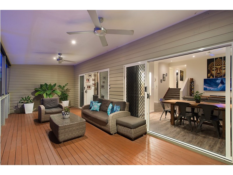 10 Caprice Street, Bonogin QLD 4213